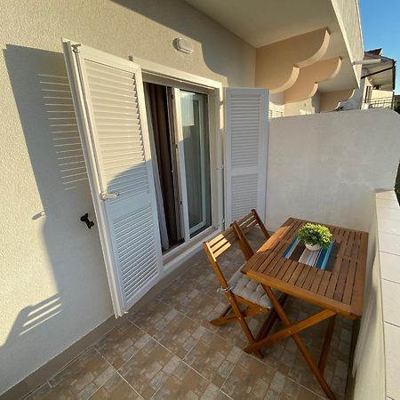 Sunset House With Seaview Apartment Hvar Town Bagian luar foto